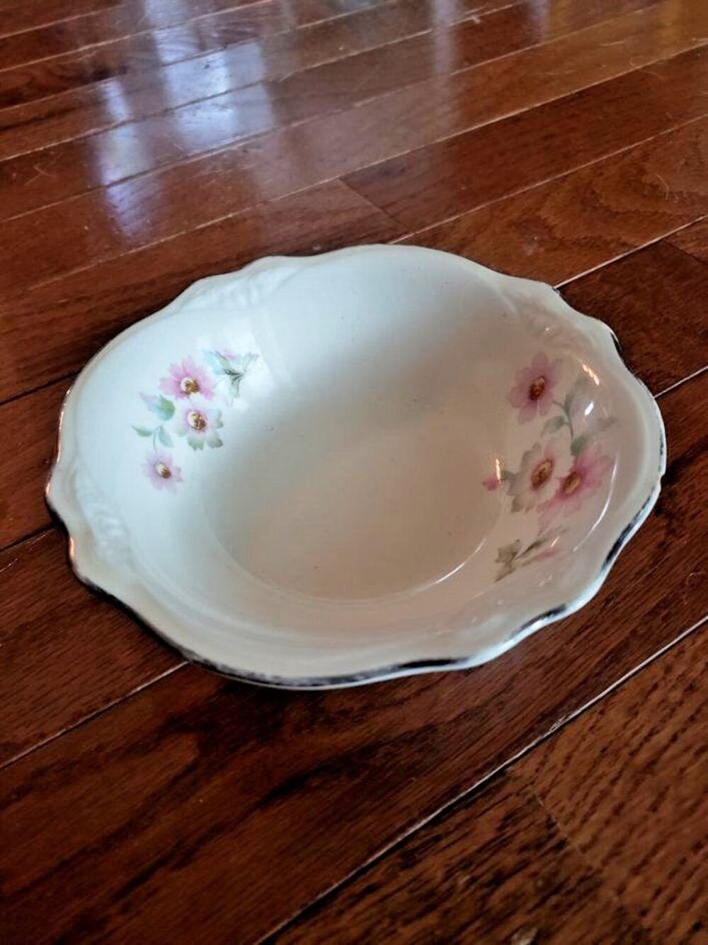 Homer Laughlir Virginia Rose Small Bowl - L52N8
